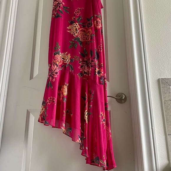 Asymmetrical Hem Ruffled Maxi Dress - Picture 3 of 11